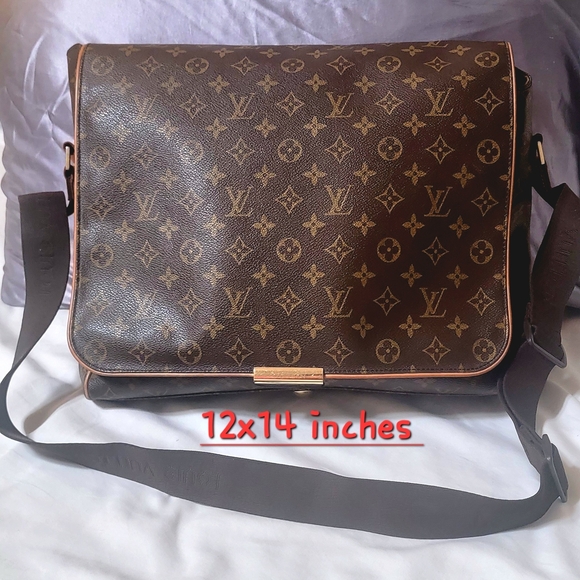 Authentic Louis Vuitton Dark Brown Monogram Messenger Bag